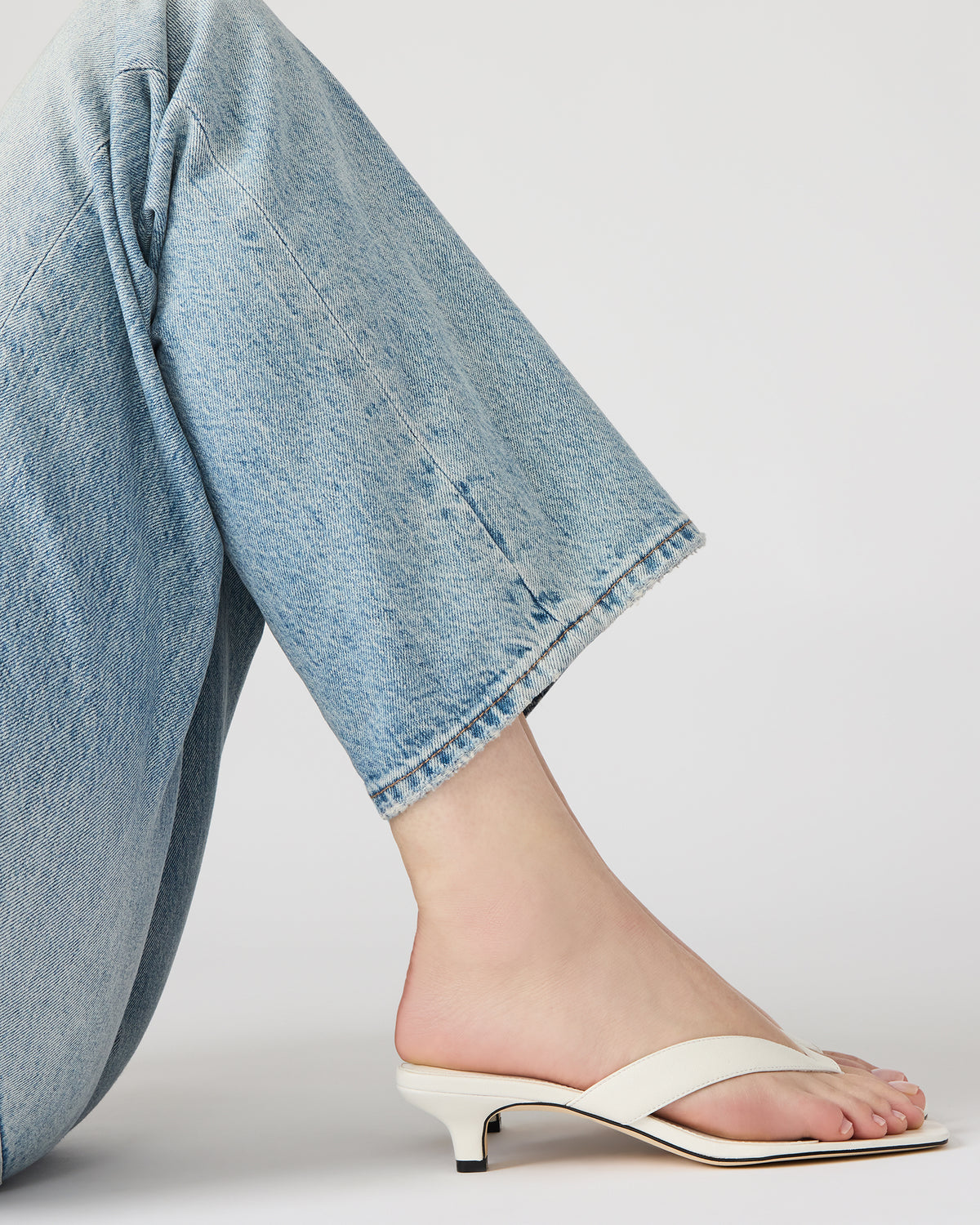 TRACIE White Leather Thong Strap Women's Kitten Heel | Steve Madden Exclusive