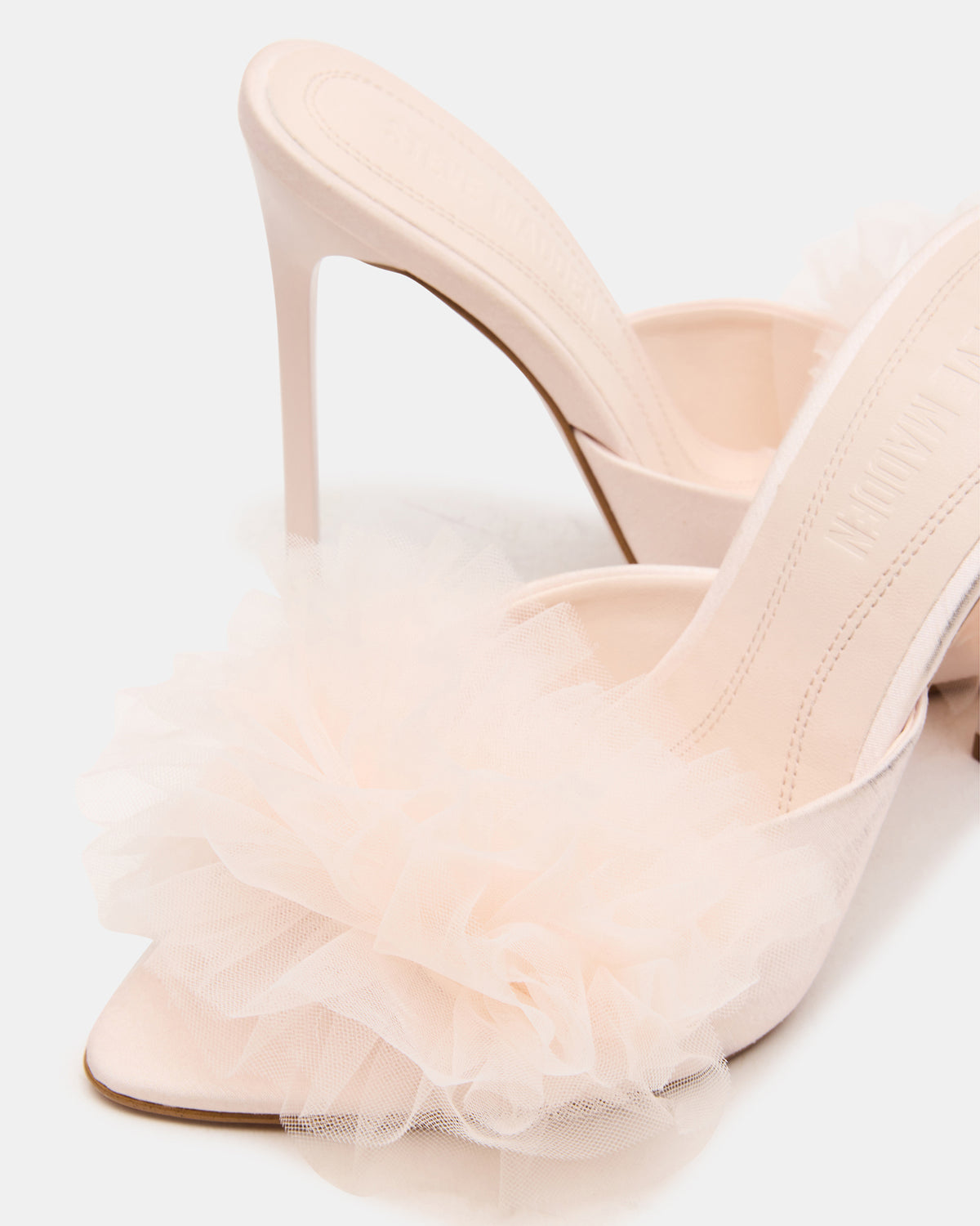 AFFINITY Tulle Light Pink Pointed-Toe Stiletto Mule Women's Heel | Steve Madden Latest