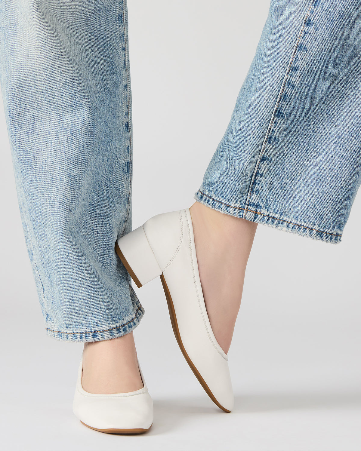 MOLLIE White Leather Ballet Women's Block Heels | Steve Madden Premium