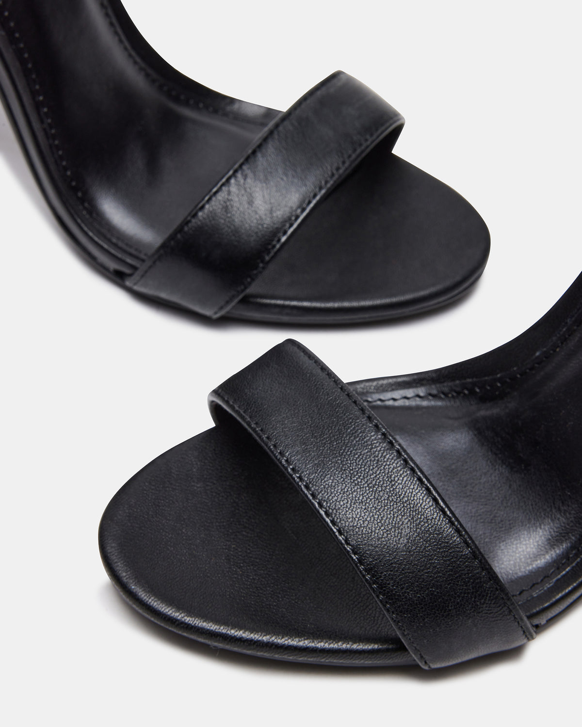 CARRSON Black Leather Women's Heel | Steve Madden New