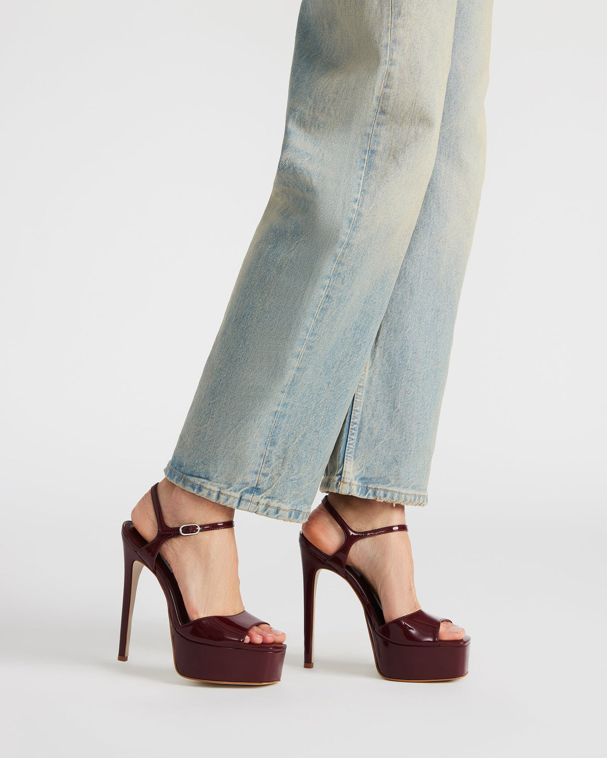 COLOGNE Clear Platform Stiletto Women's Heel | Steve Madden Essential