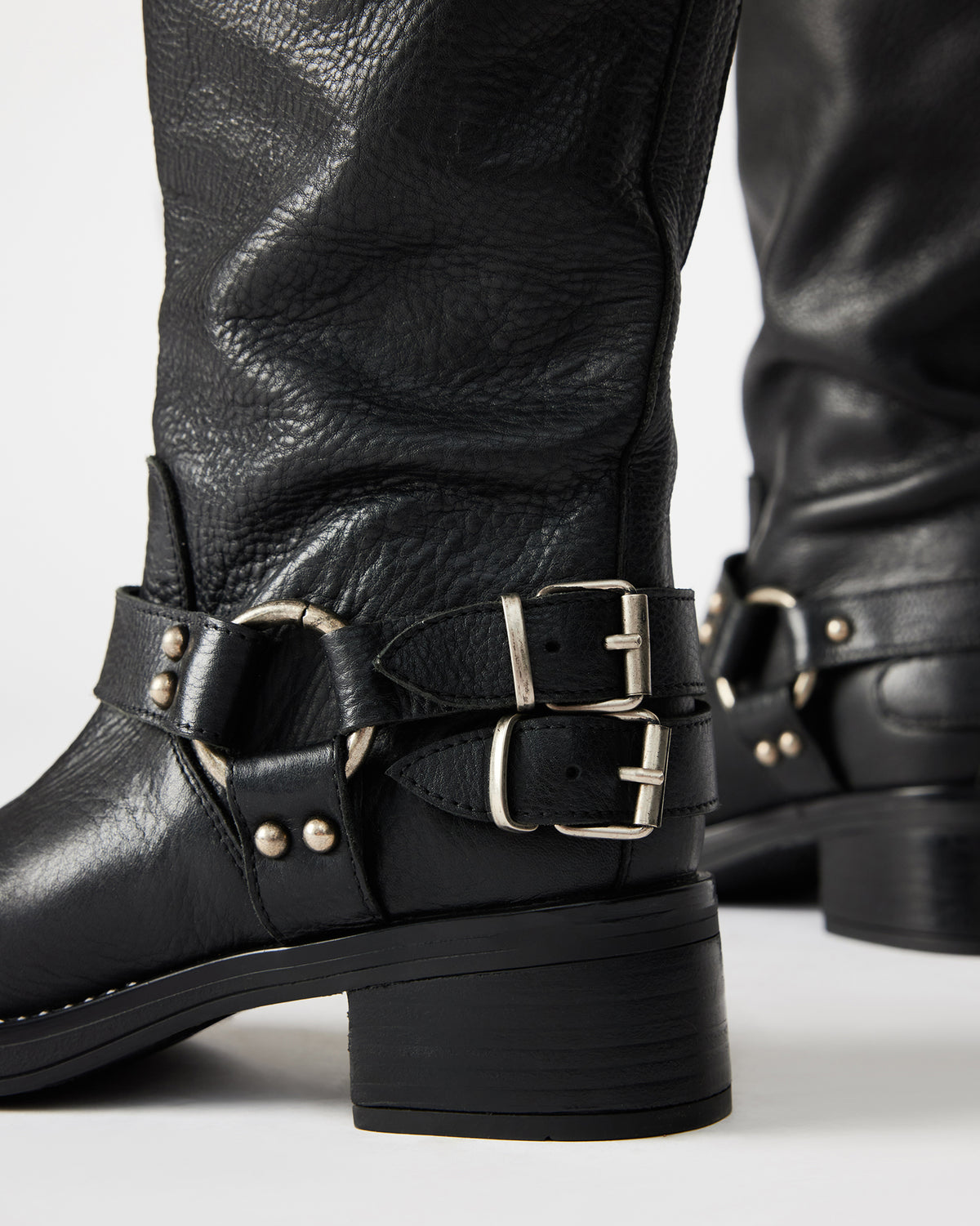 ASTOR Black Leather Knee-High Boot | Women's Boots | Steve Madden Smart Buy