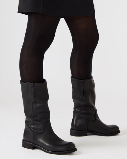 RUBEN Black Leather Rounded Toe Women's Boot | Steve Madden Trending