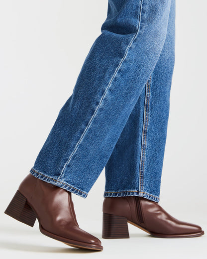 PAMMY Brown Square-Toe Block Heel Women's Ankle Boot | Steve Madden Quality