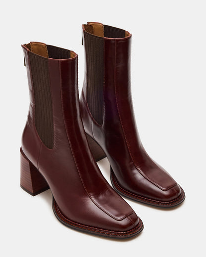 DOWNTOWN Brown Leather Women's Chelsea Block Heel Ankle Boot | Steve Madden Everyday