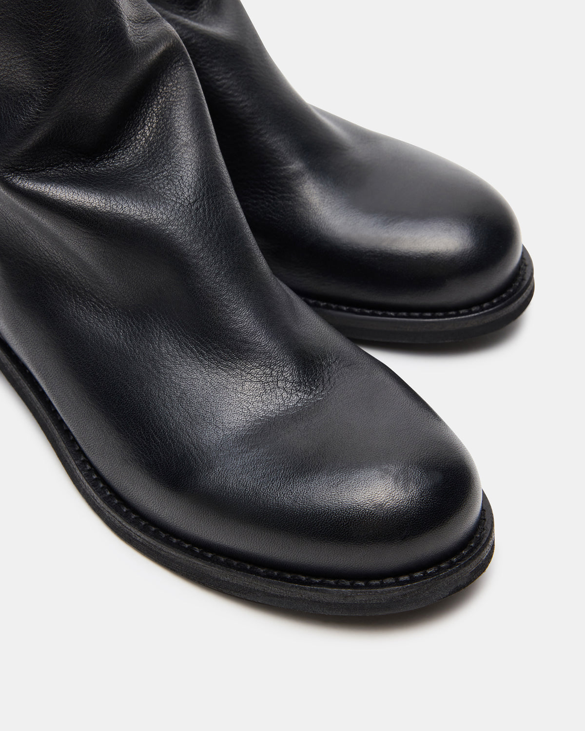 HUGHIE Black Leather Women's Ankle Boot | Steve Madden Latest