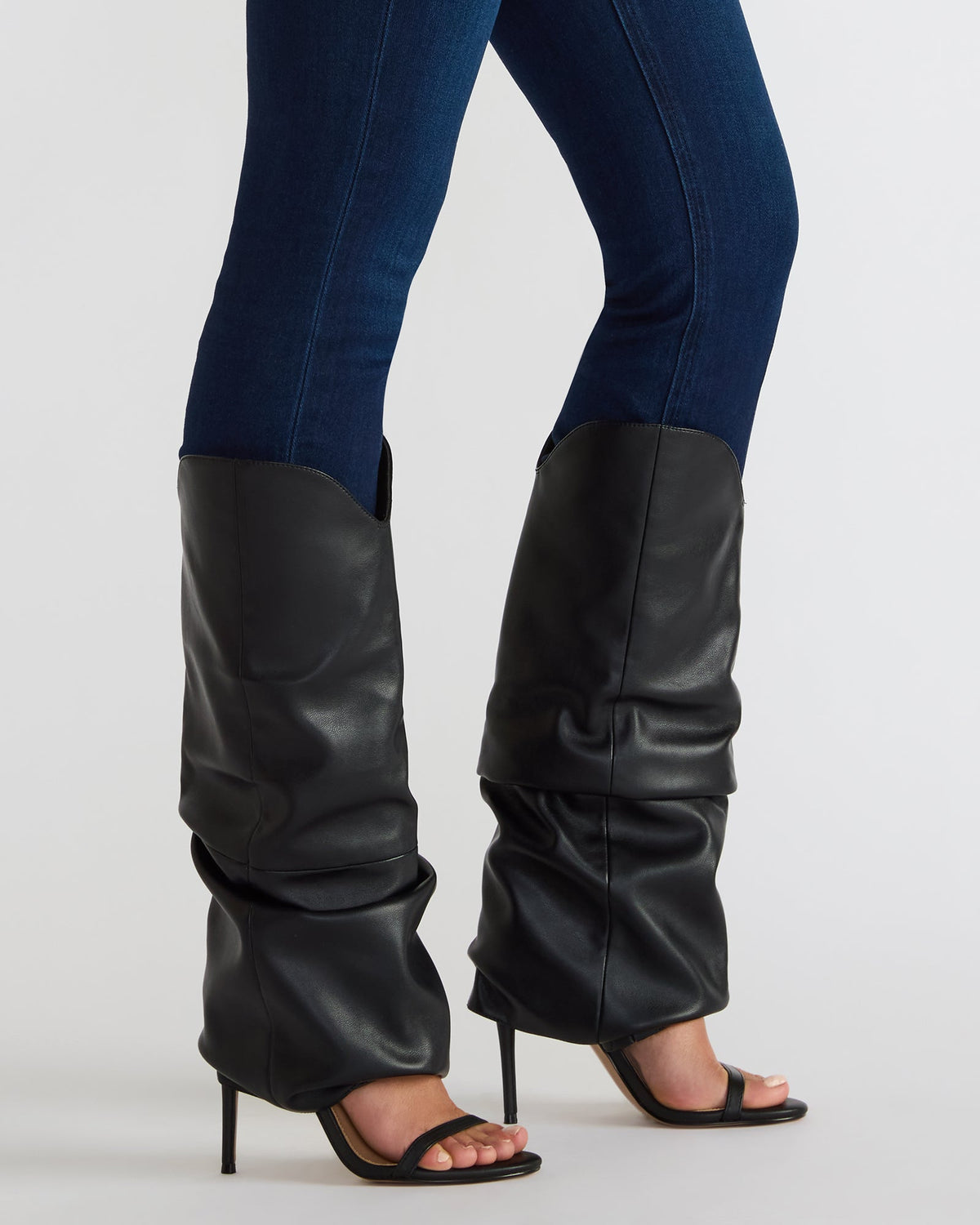RAVINE Western Tan Suede Knee-High Cuffed Stiletto Heel Women's Boot | Steve Madden Trending