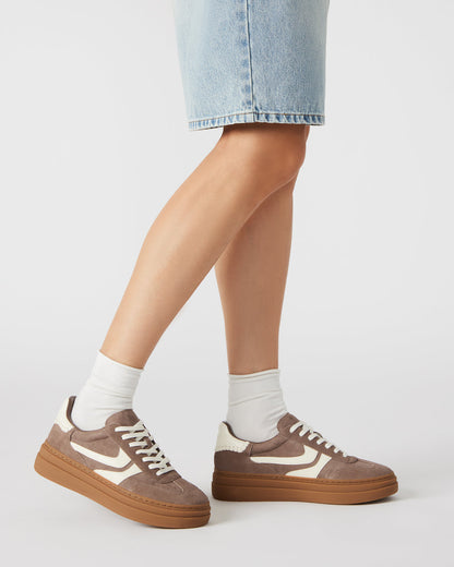 DODGE Espresso Low-Top Platform Women's Sneaker | Steve Madden Trending