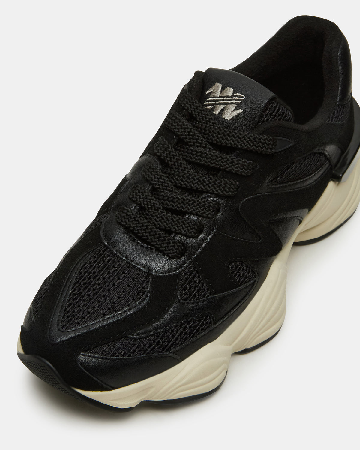 SEBI Black Low-Top Lace-Up Women's Sneaker | Steve Madden Classic