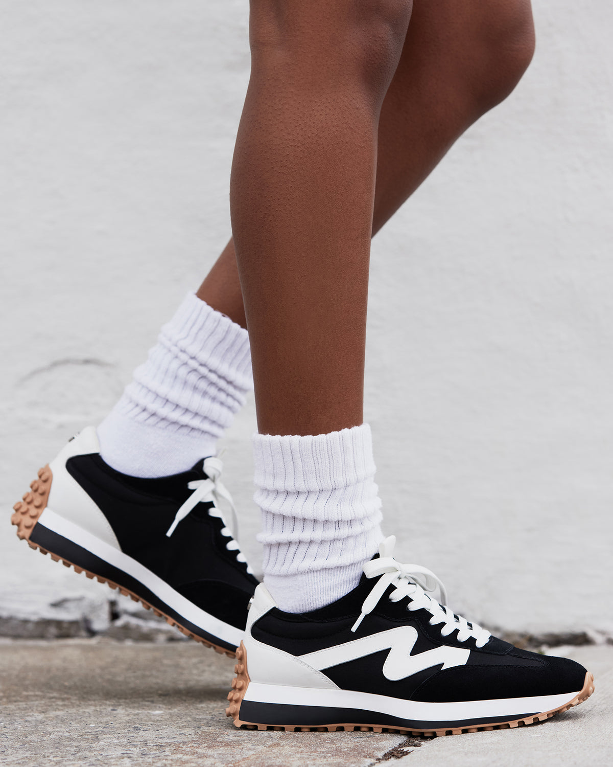 CAMPO Black/White Lace-Up Women's Sneaker | Steve Madden Recommended
