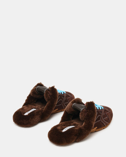 AZIEL MULE Faux Fur Chocolate Brown Suede Low-Top Lace-Up Slip-On Women's Sneaker | Steve Madden Top Pick