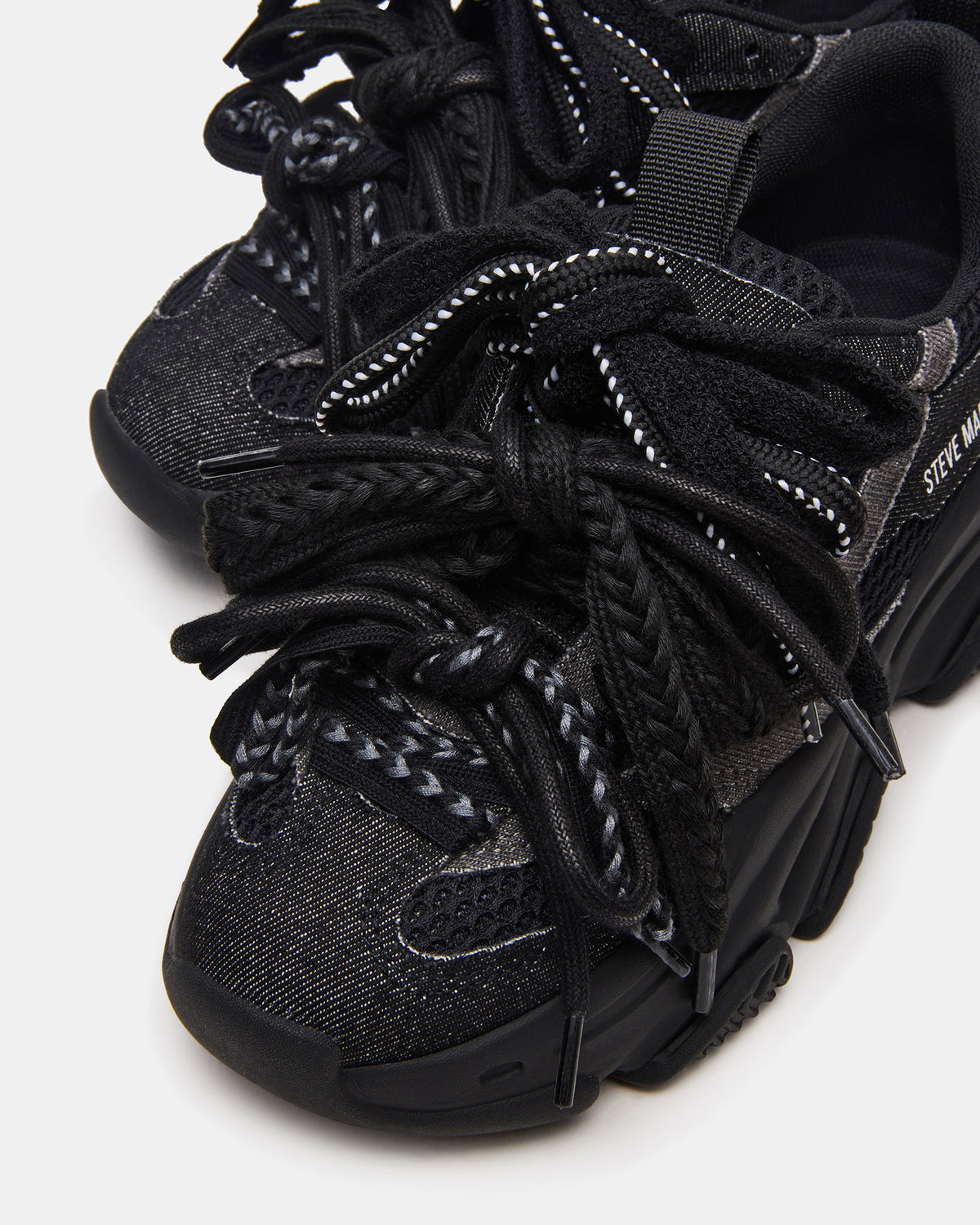 PRYCE Black Low-Top Lace-Up Chunky Platform Women's Sneaker | Steve Madden Quality