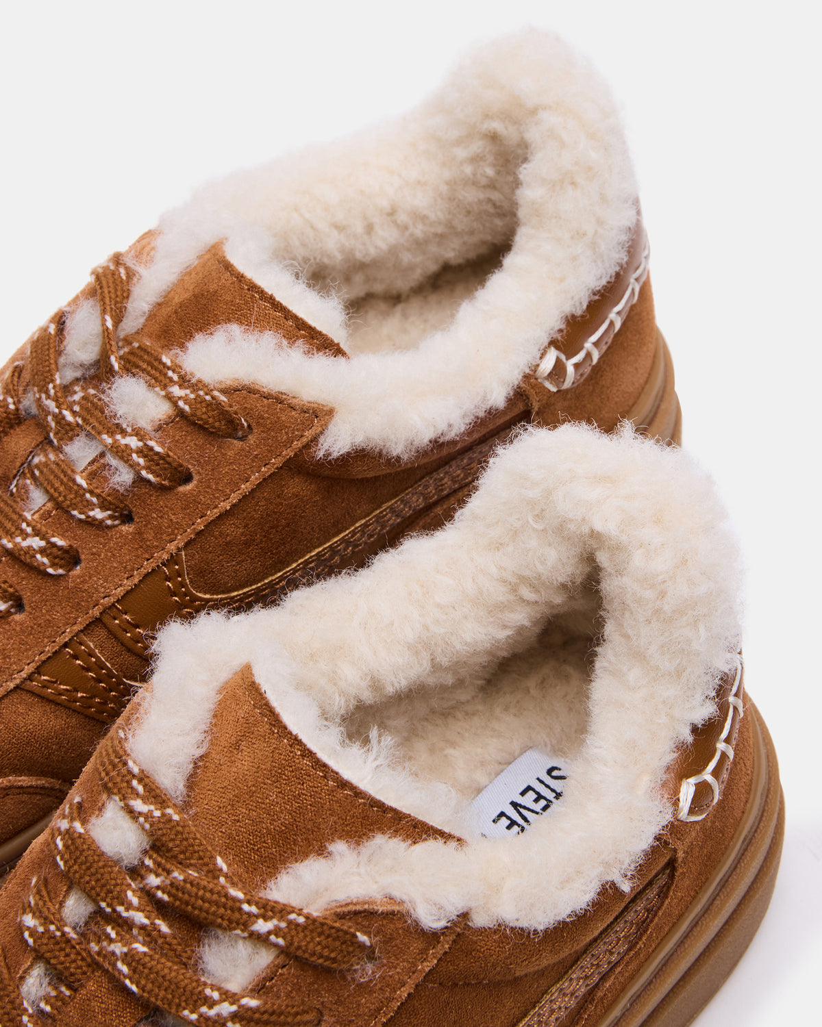 DODGE Faux Fur Low-Top Platform Women's Sneaker | Steve Madden Top Pick
