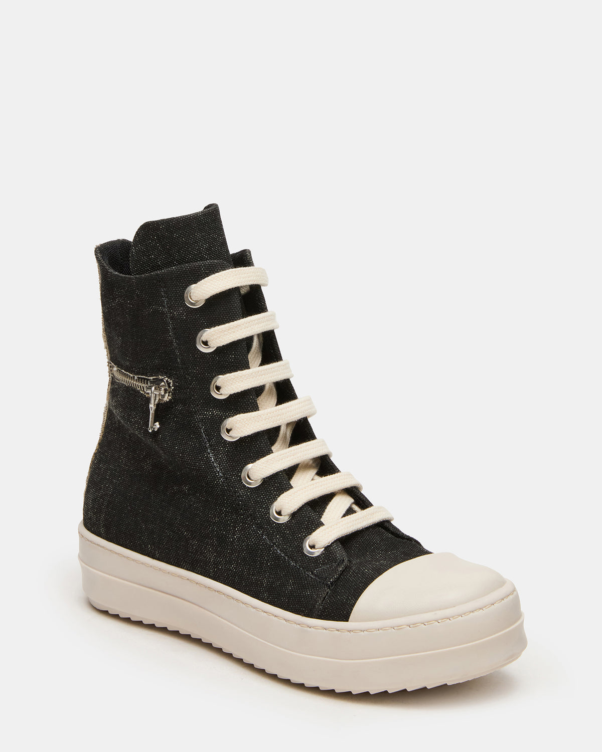 DEVON Black/White High-Top Lace-Up Women's Sneaker | Steve Madden Smart Buy