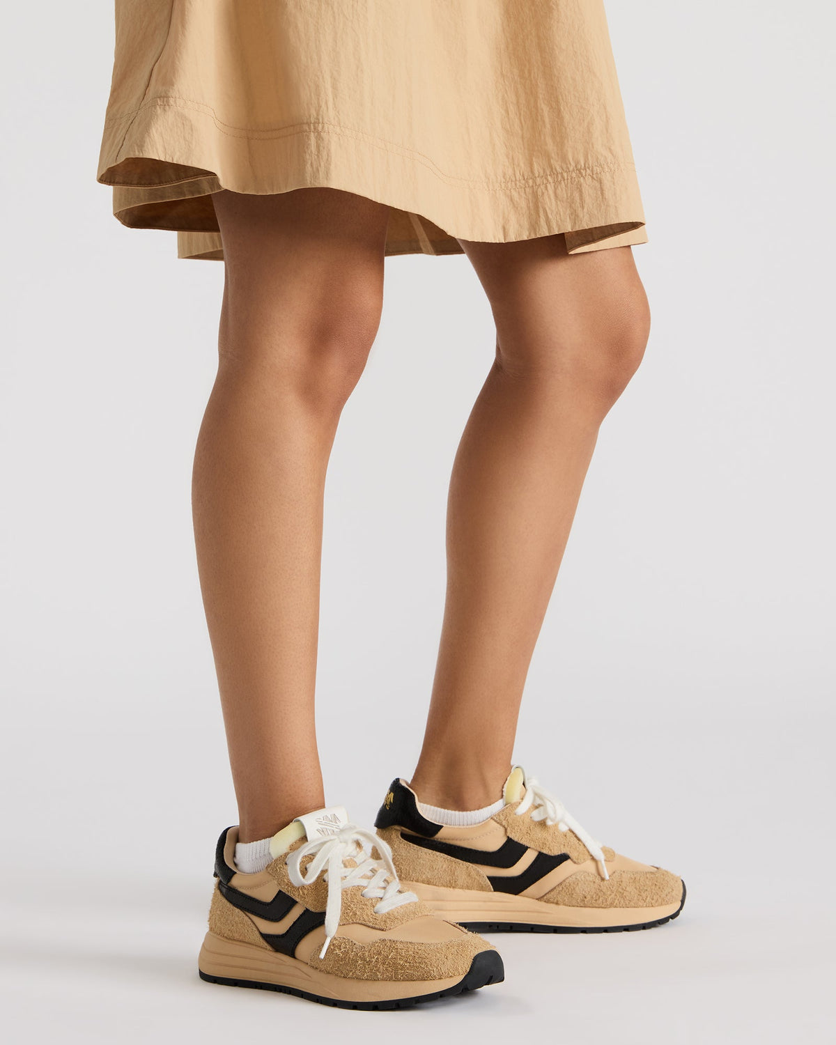 BURST Tan/Multi Women's Low-Top Lace-Up Sneaker | Steve Madden Hot Sale