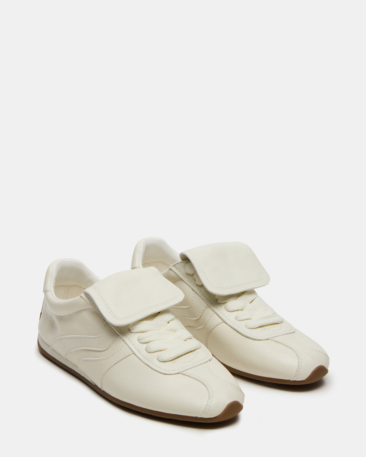 MOBILITY White Leather Women's Low-Top Lace-Up Sneaker | Steve Madden Discount