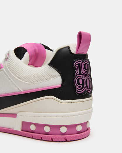 SKATER Black/Pink Low-Top Lace-Up Women's Sneaker | Steve Madden Popular