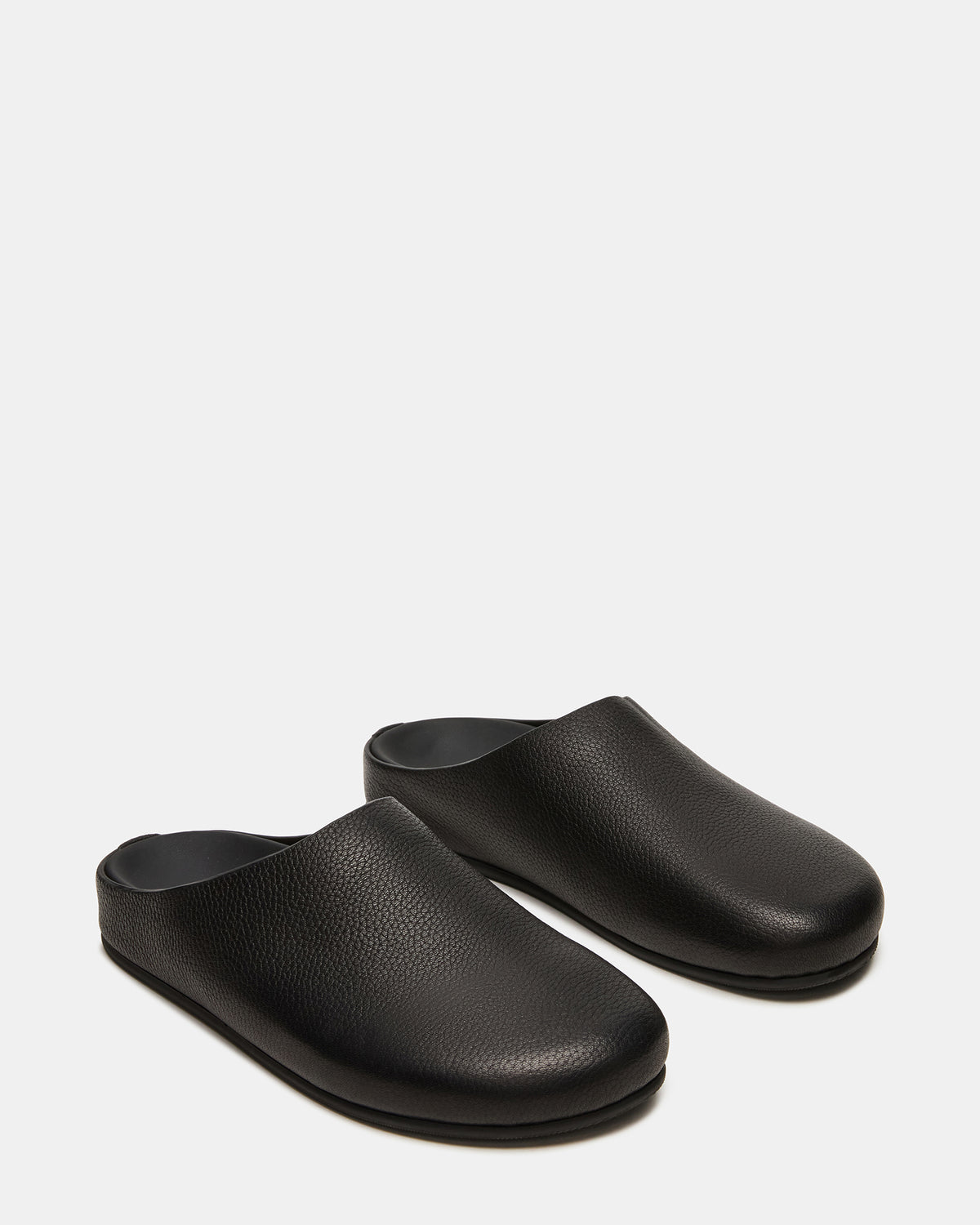 FERN Black Leather Mule Slip-On Round-Toe Women's Flat | Steve Madden Premium
