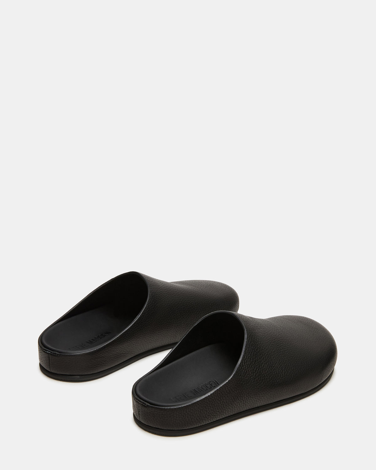 FERN Black Leather Mule Slip-On Round-Toe Women's Flat | Steve Madden Premium