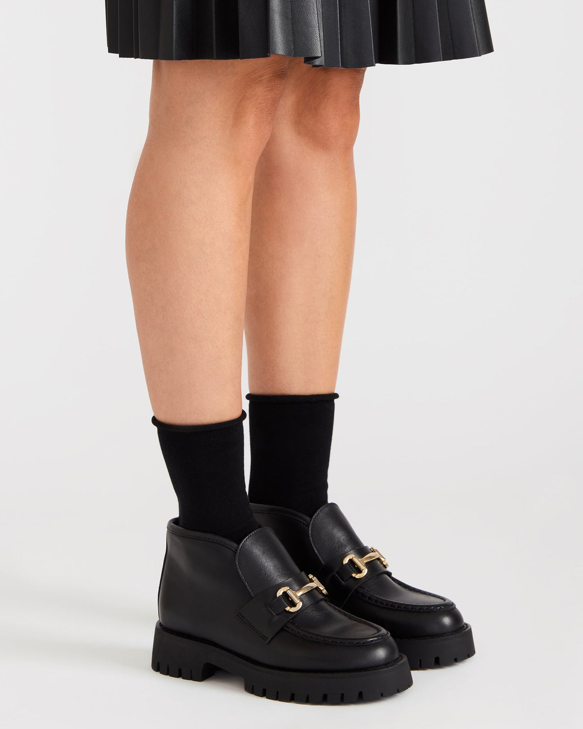 LEON Black Leather Platform Lug Sole Women's Loafer | Steve Madden Essential