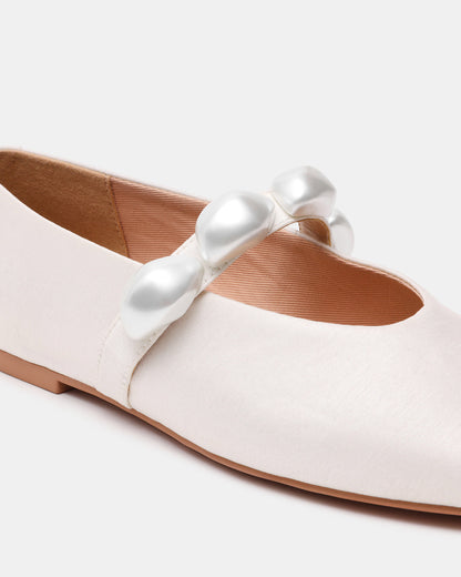 POPPIN Pearl White Mary Jane Ballet Women's Flat | Steve Madden Trending