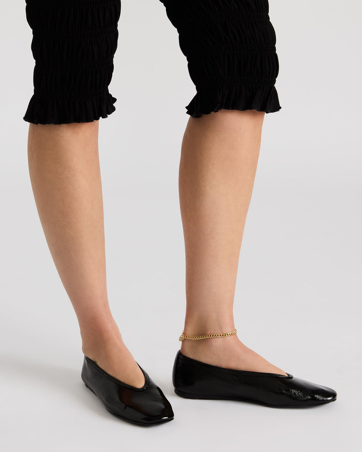 LENI Black/Black Square-Toe Ballet Women's Flat | Steve Madden Best Seller
