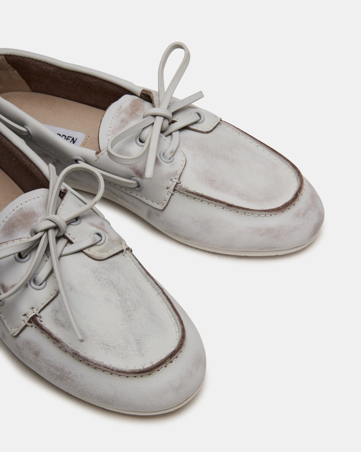 SAG White Leather Women's Boat Shoe | Steve Madden Featured