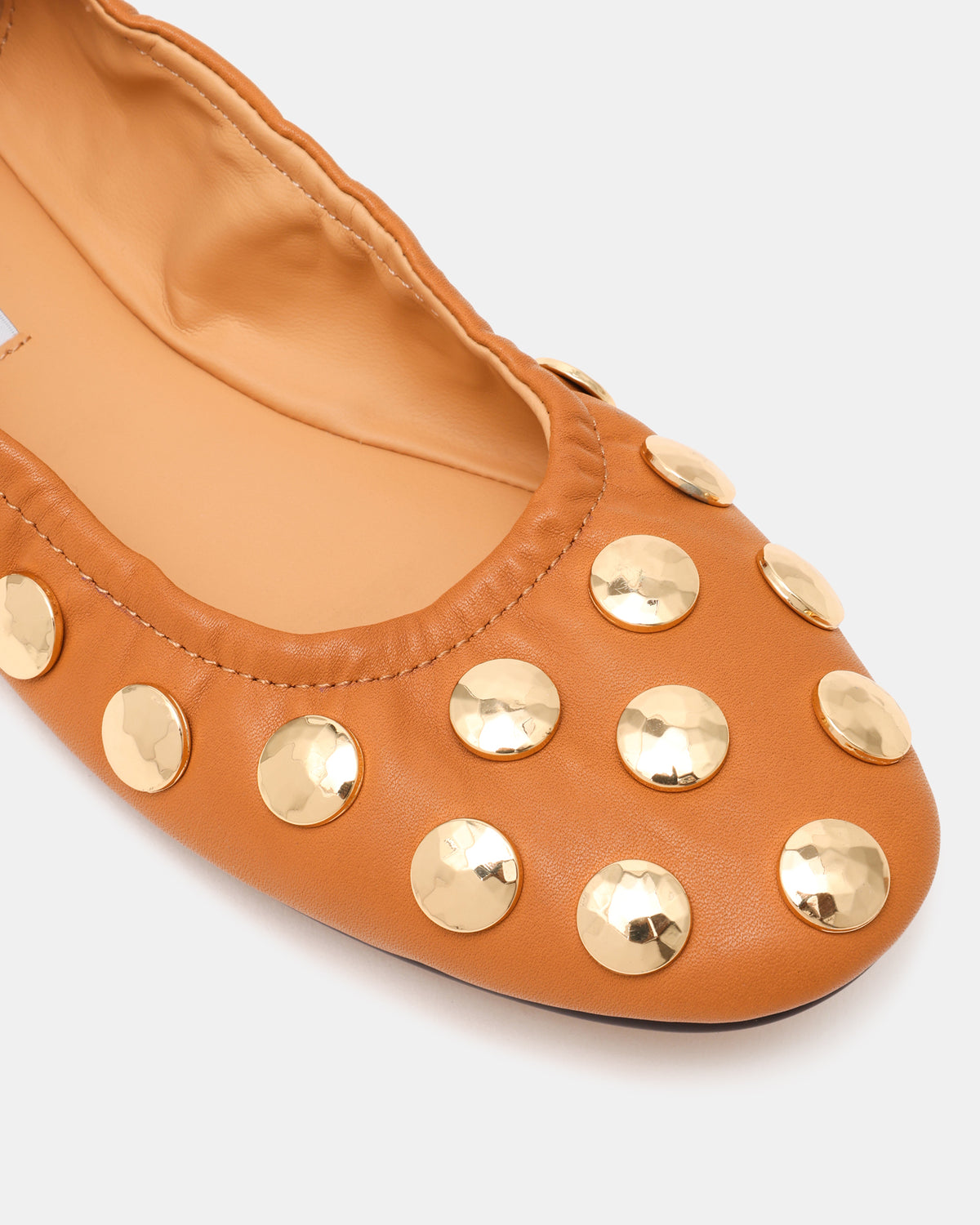 LANTA Tan Leather Studded Gold-Detail Round-Toe Women's Flat | Steve Madden Hot Sale