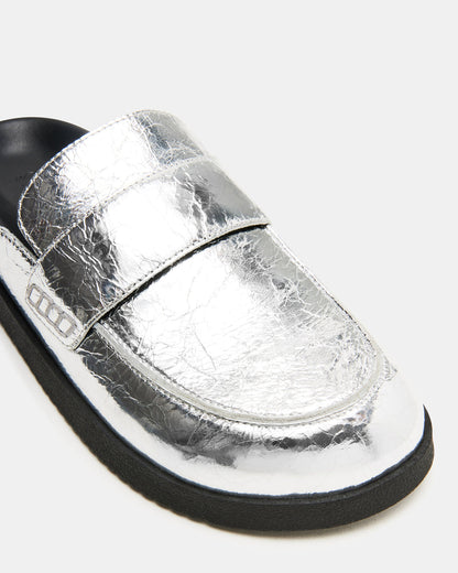 SKIPPER Silver Metallic Women's Slip-On Mule | Steve Madden Classic