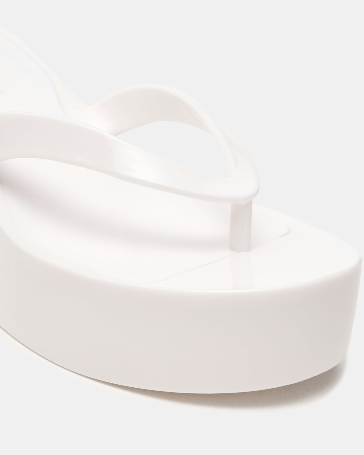 JELLA White Thong Wedge Women's Platform Sandal | Steve Madden Trending
