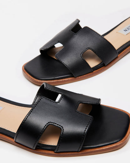 HADYN Black Leather Sandal | Women's Designer Sandals | Steve Madden Best Seller