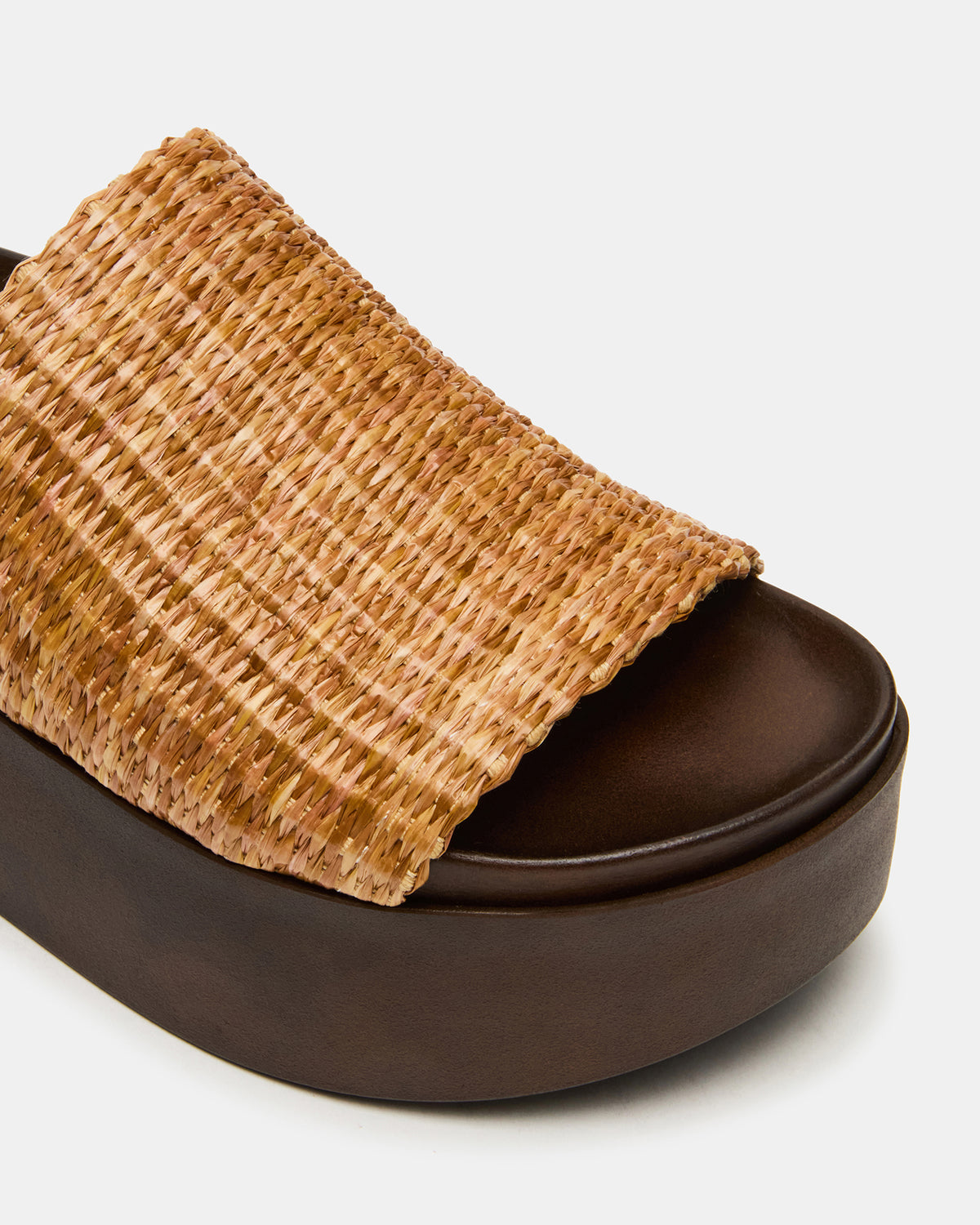 ARWEN Natural Raffia Platform Footbed Slide Chunky Women's Sandal | Steve Madden Quality
