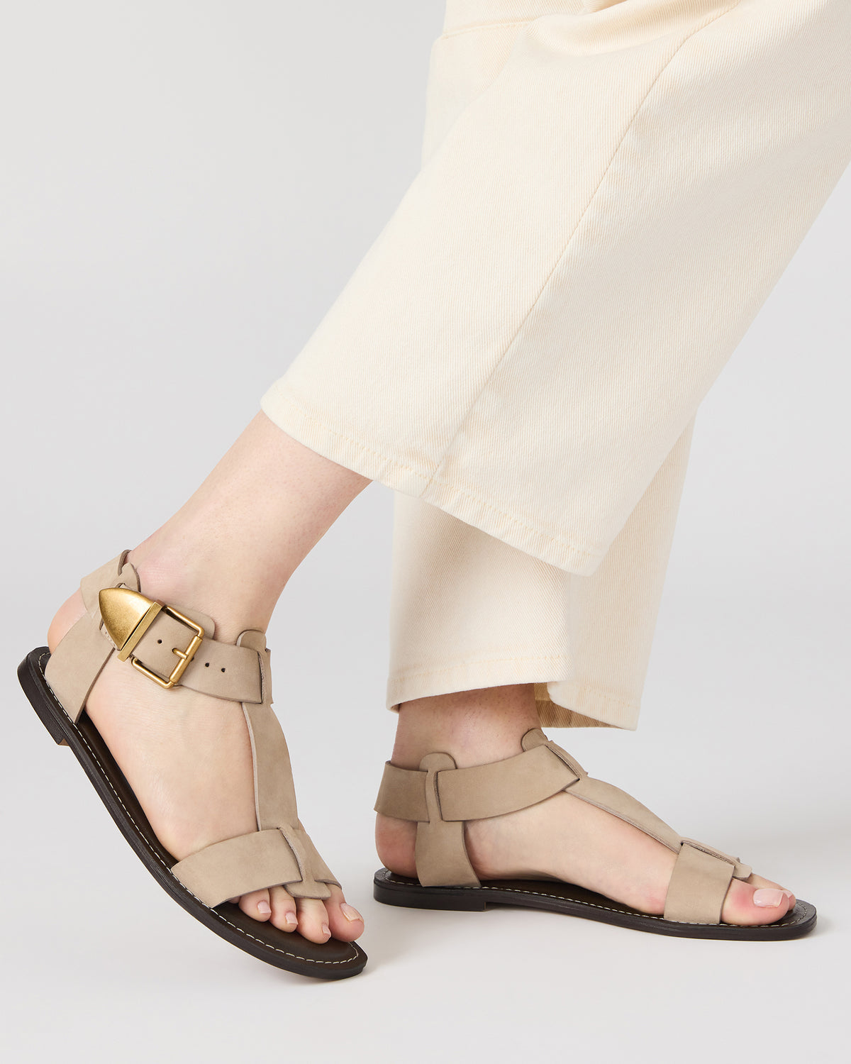 BRAZINN Taupe Nubuck Strappy Flat Sandal Women's Sandal | Steve Madden Deals