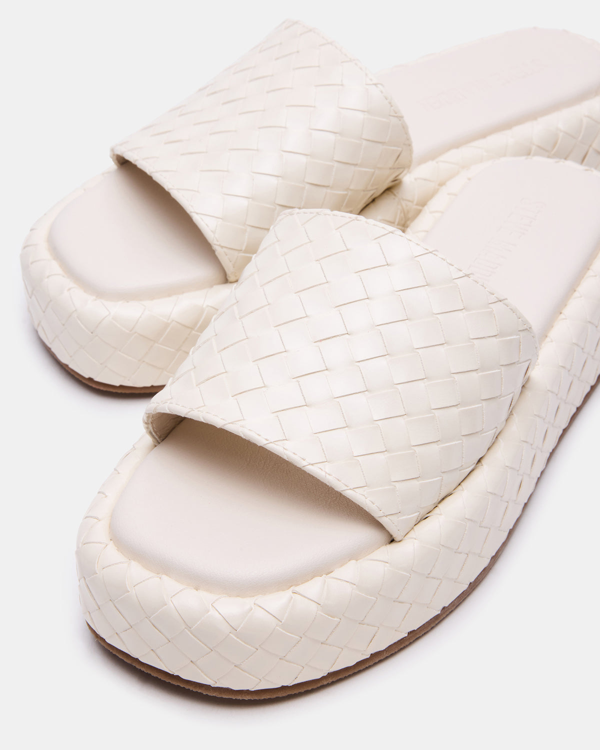 BEACHY Quilted Bone Platform Slide Women's Sandal | Steve Madden Smart Buy