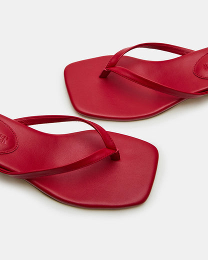 CARIBBEAN Red Square-Toe Mule Thong Women's Sandal | Steve Madden Best Price