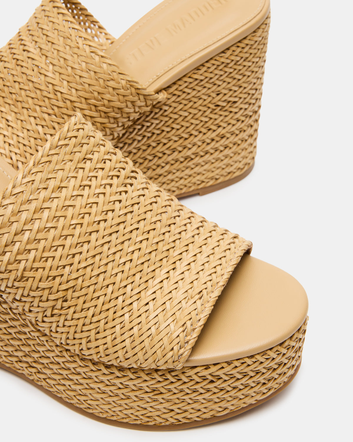 CASSI Natural Platform Raffia Wedge Women's Sandal | Steve Madden Classic