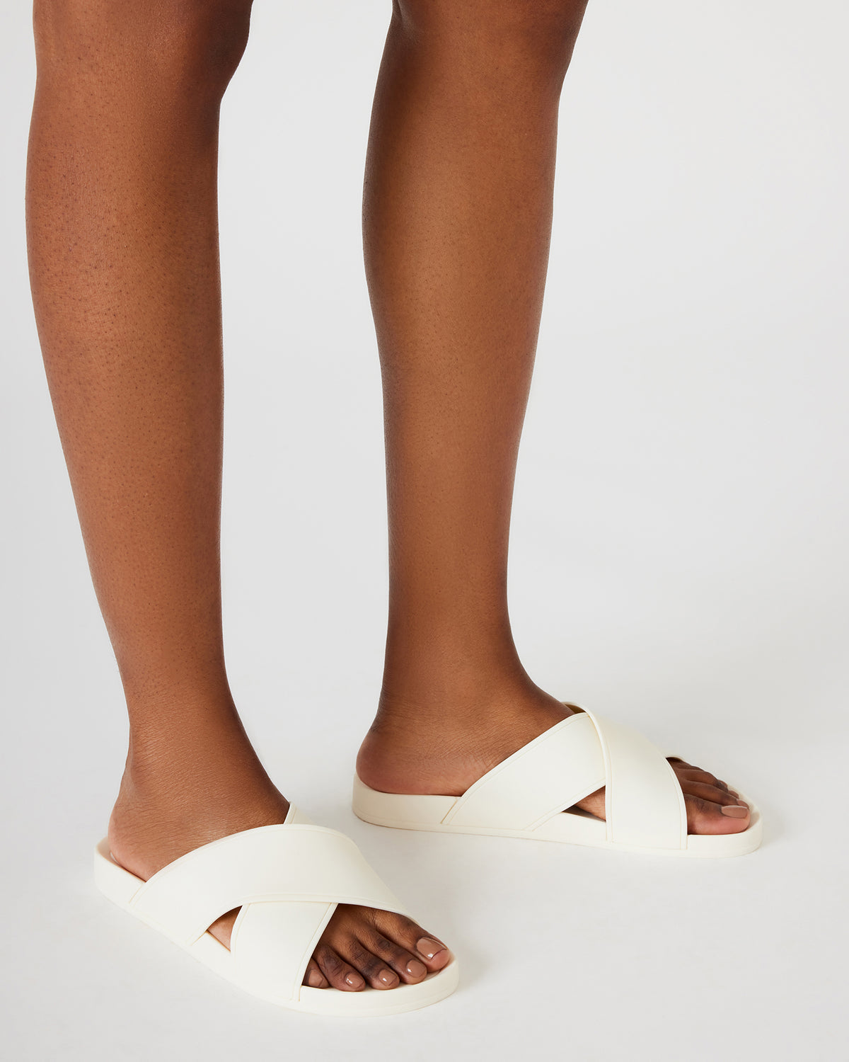 KATELYN Bone Footbed Slide | Women's Sandals | Steve Madden Best Price