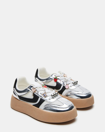 Kids' JERSEY CHARMS Silver Girls' Low-Top Platform Sneaker | Steve Madden Signature