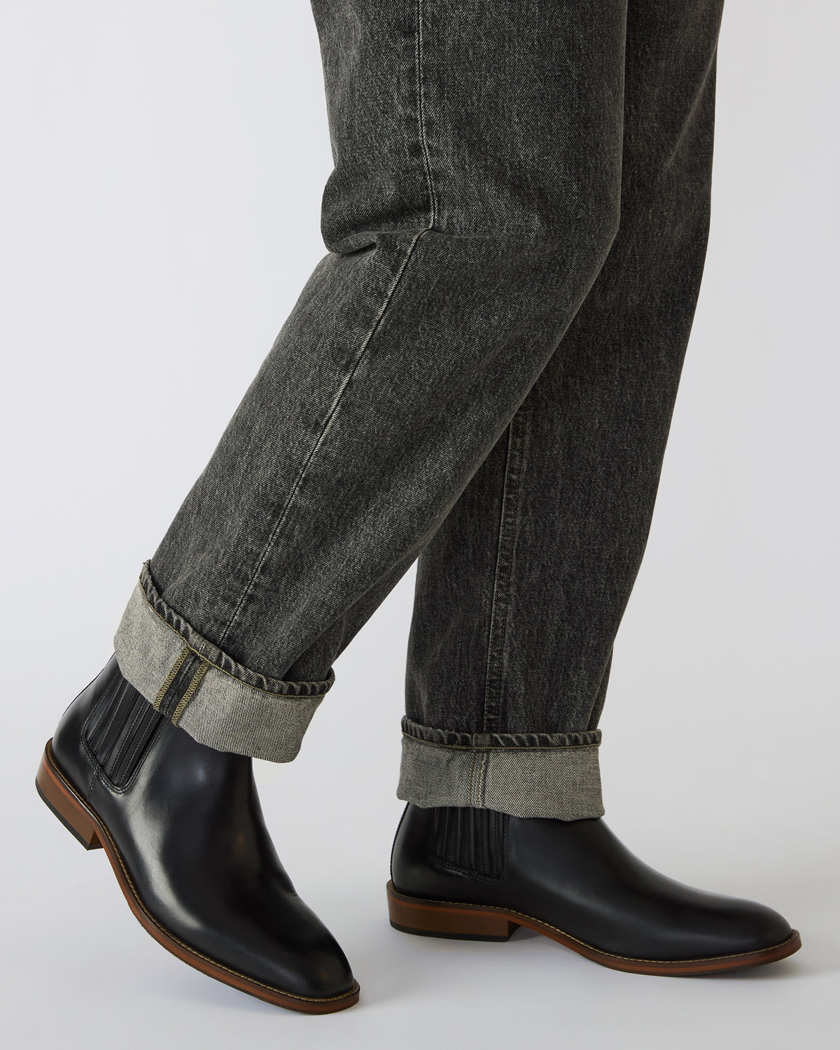 RYKER Black Chelsea Men's Ankle Boot | Steve Madden New