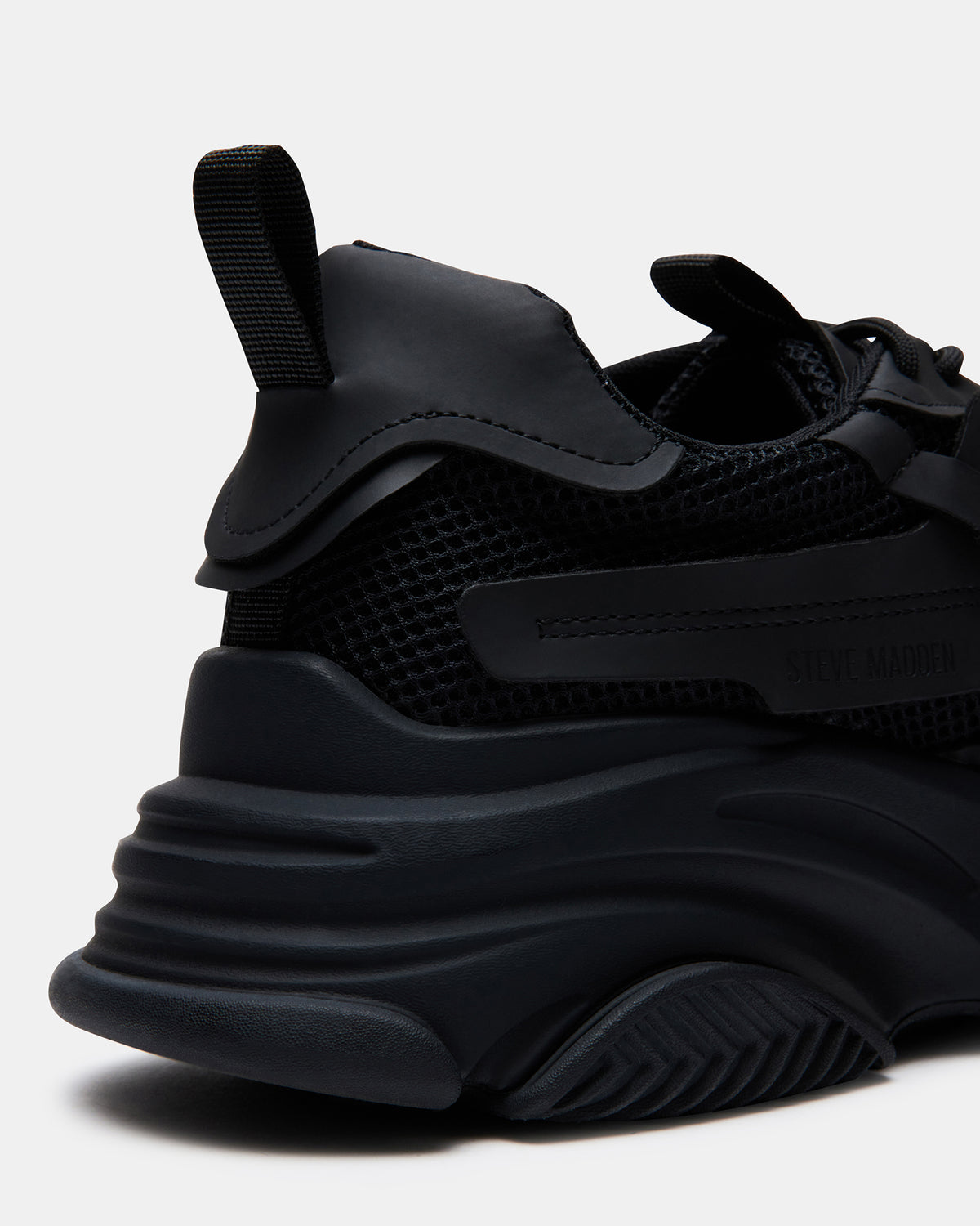 POSSESS Black Low-Top Lace-Up Men's Sneaker | Steve Madden Best Seller