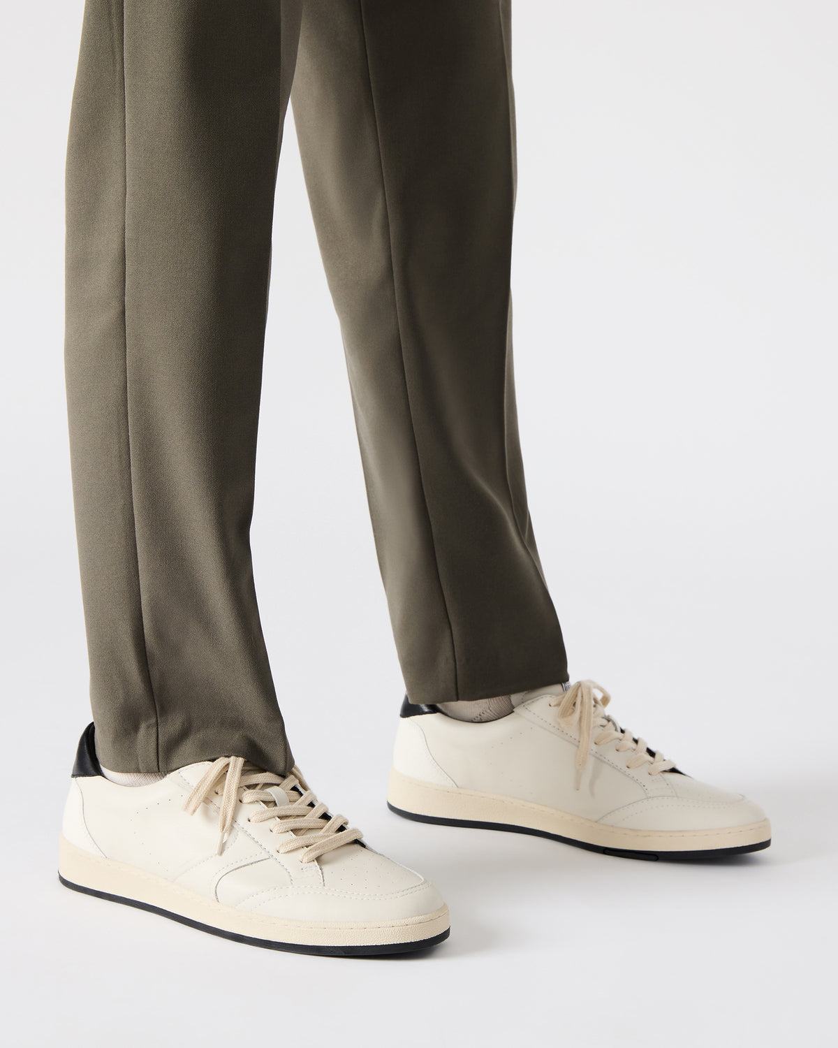 PRISMO Black Multi Low-Top Lace-Up Men's Sneaker | Steve Madden Great Value