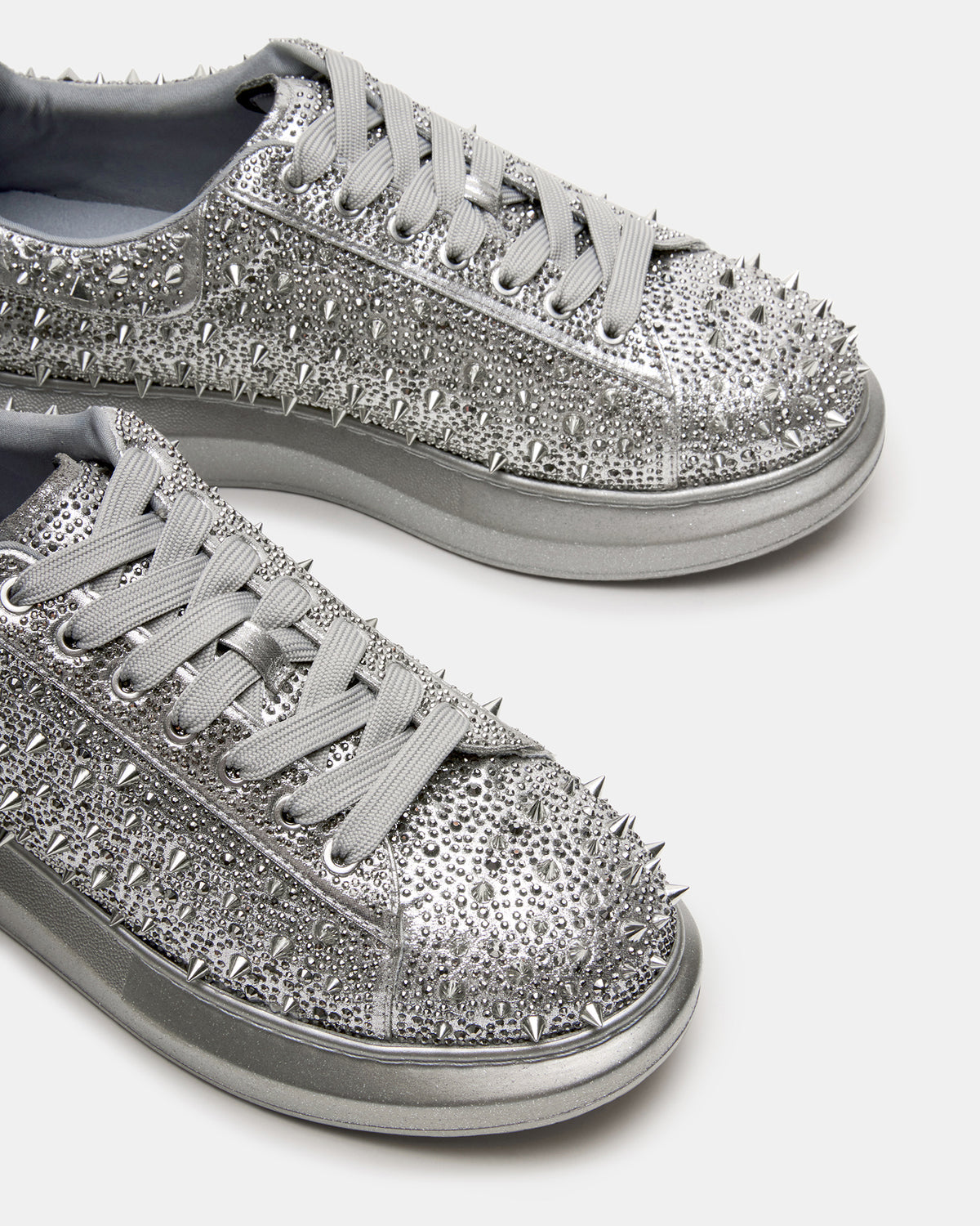 ICEBOX Pewter Metallic Men's Low-Top Lace-Up Sneaker | Steve Madden Exclusive