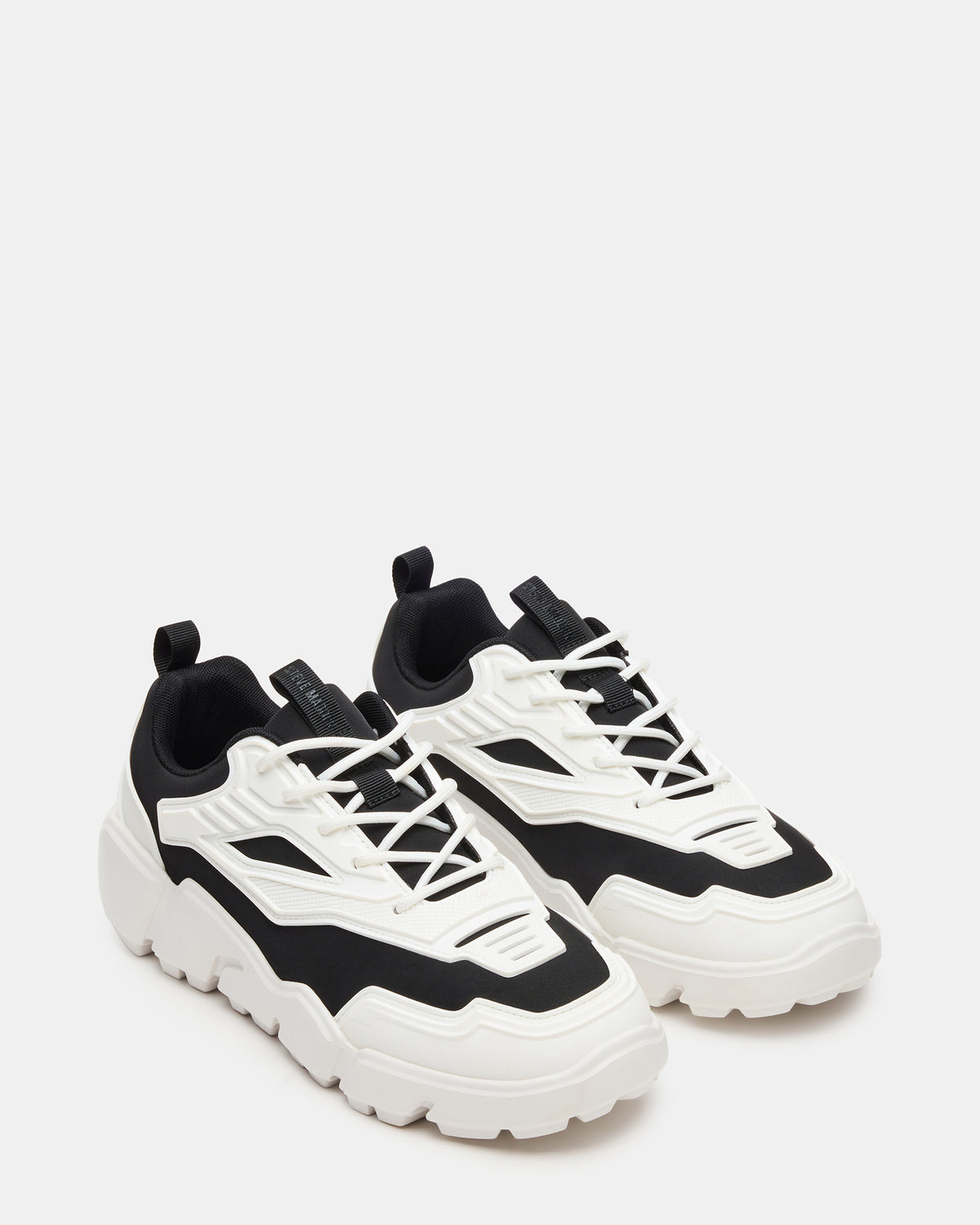 PACE Black/White Low-Top Lace-Up Men's Sneaker | Steve Madden Trending