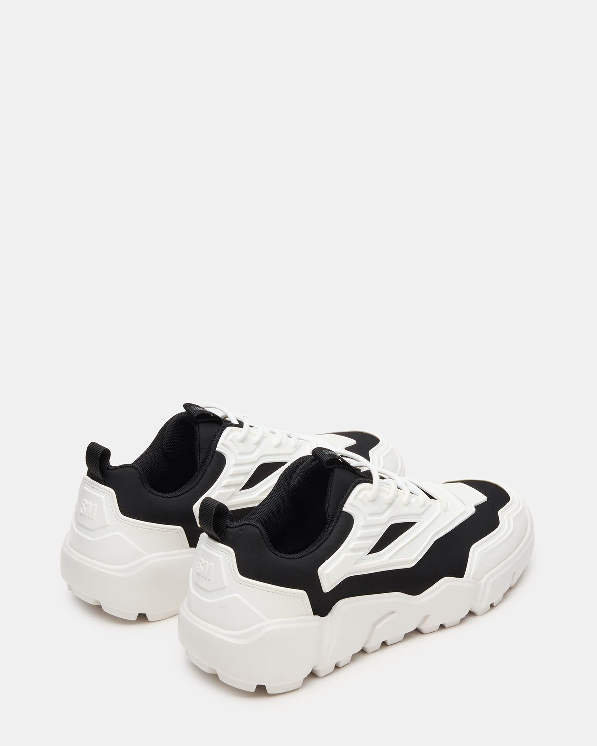 PACE Black/White Low-Top Lace-Up Men's Sneaker | Steve Madden Trending