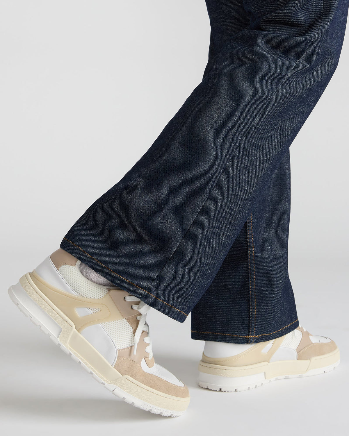 SANCHEZ White Multi Low-Top Lace-Up Men's Sneaker | Steve Madden Trending