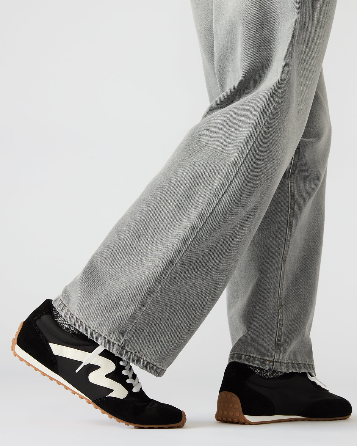 CYRUS Grey Multi Low-Top Lace-Up Men's Sneaker | Steve Madden Discount