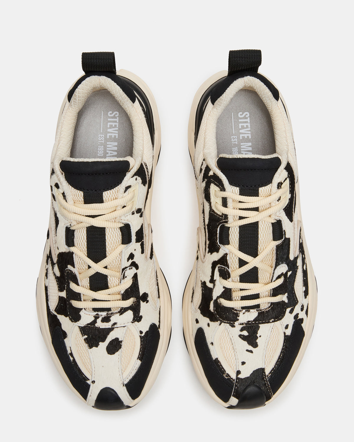 SALVADOR Black/White Low-Top Lace-Up Men's Sneaker | Steve Madden Quality