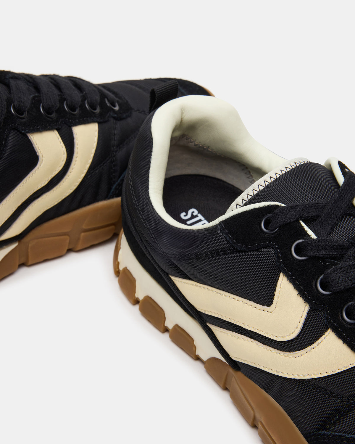 HORIZON Black Low-Top Lace-Up Men's Sneaker | Steve Madden Hot Sale