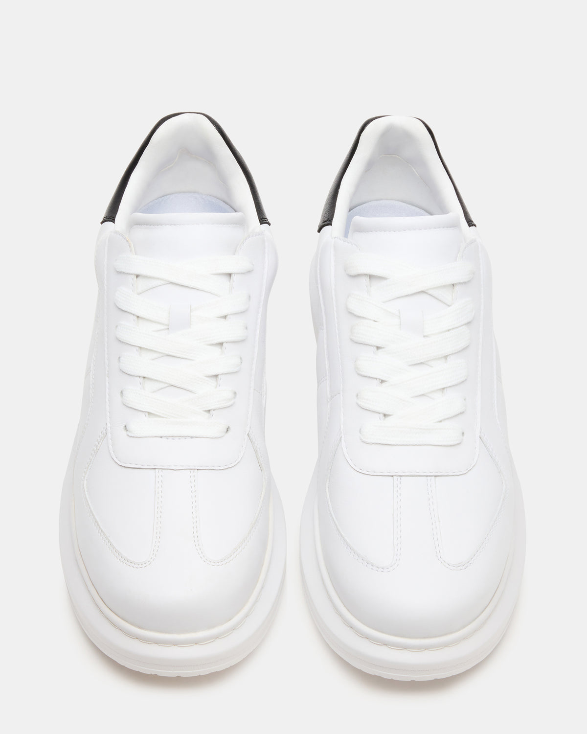 MINOU White/Black Low-Top Lace-Up Men's Sneaker | Steve Madden Trending