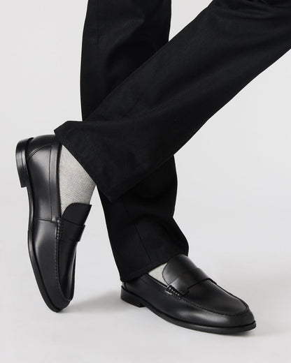 COLVER Black Leather Men's Slip-On Loafer | Steve Madden Essential